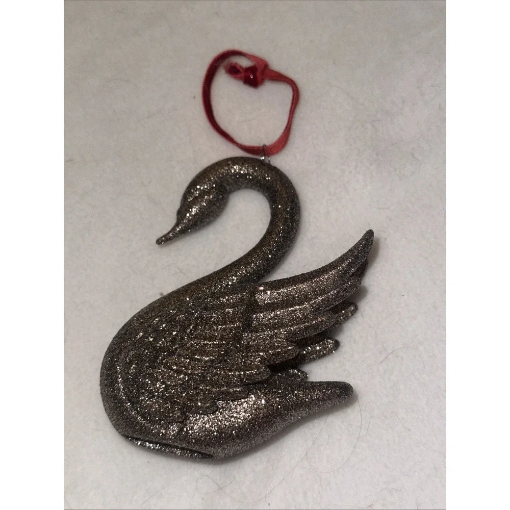 Pier One Imports Christmas Collection Glitter‎ Silver SwanlOrnament